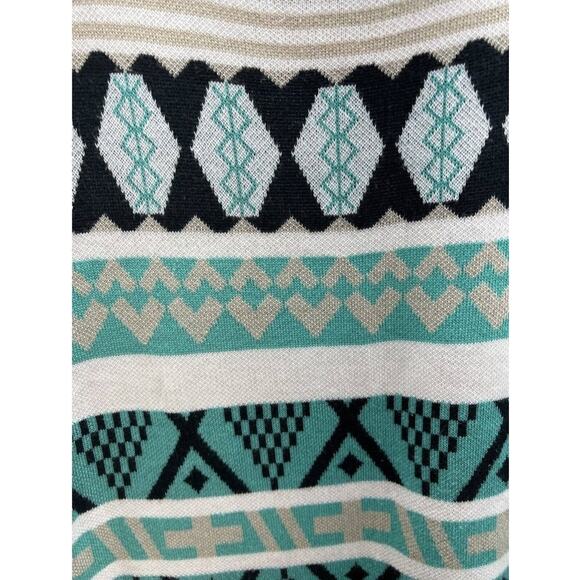 Women's T/O Dress Size Medium Sweater Tribal Print Short Sleeve Sweater - Picture 3 of 12
